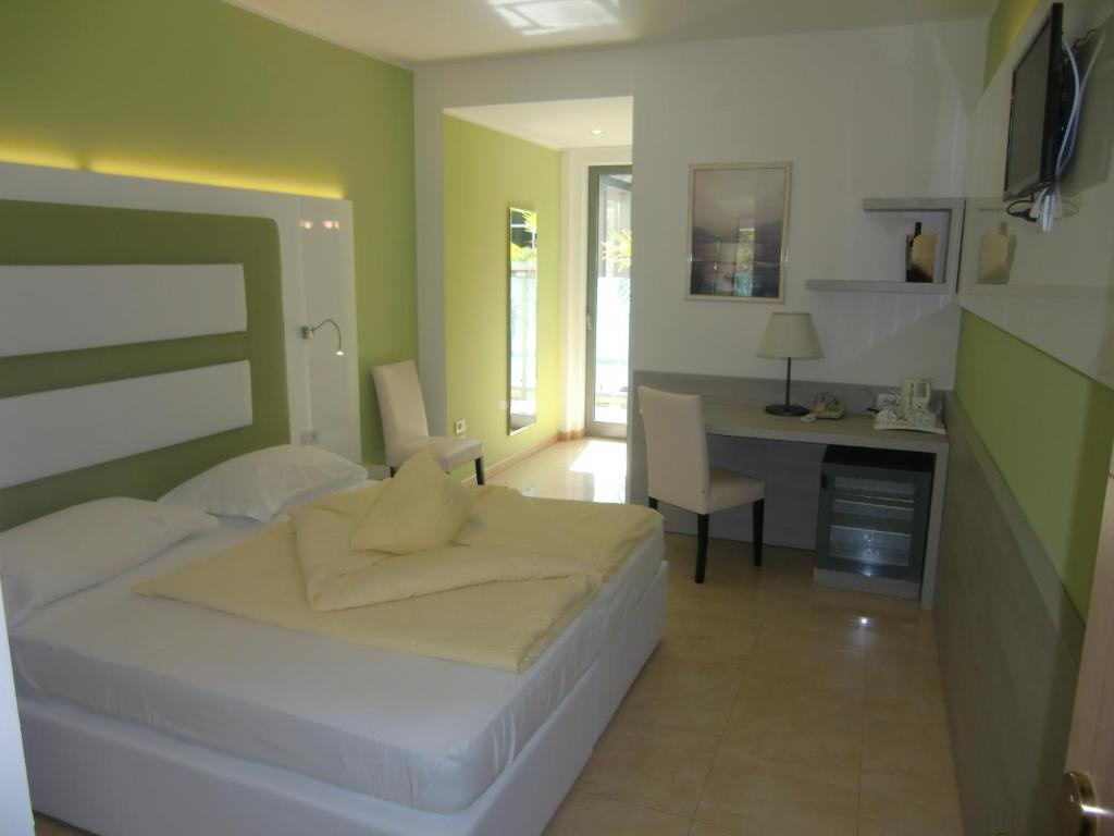 Beach Hotel Du Lac Malcesine Værelse billede
