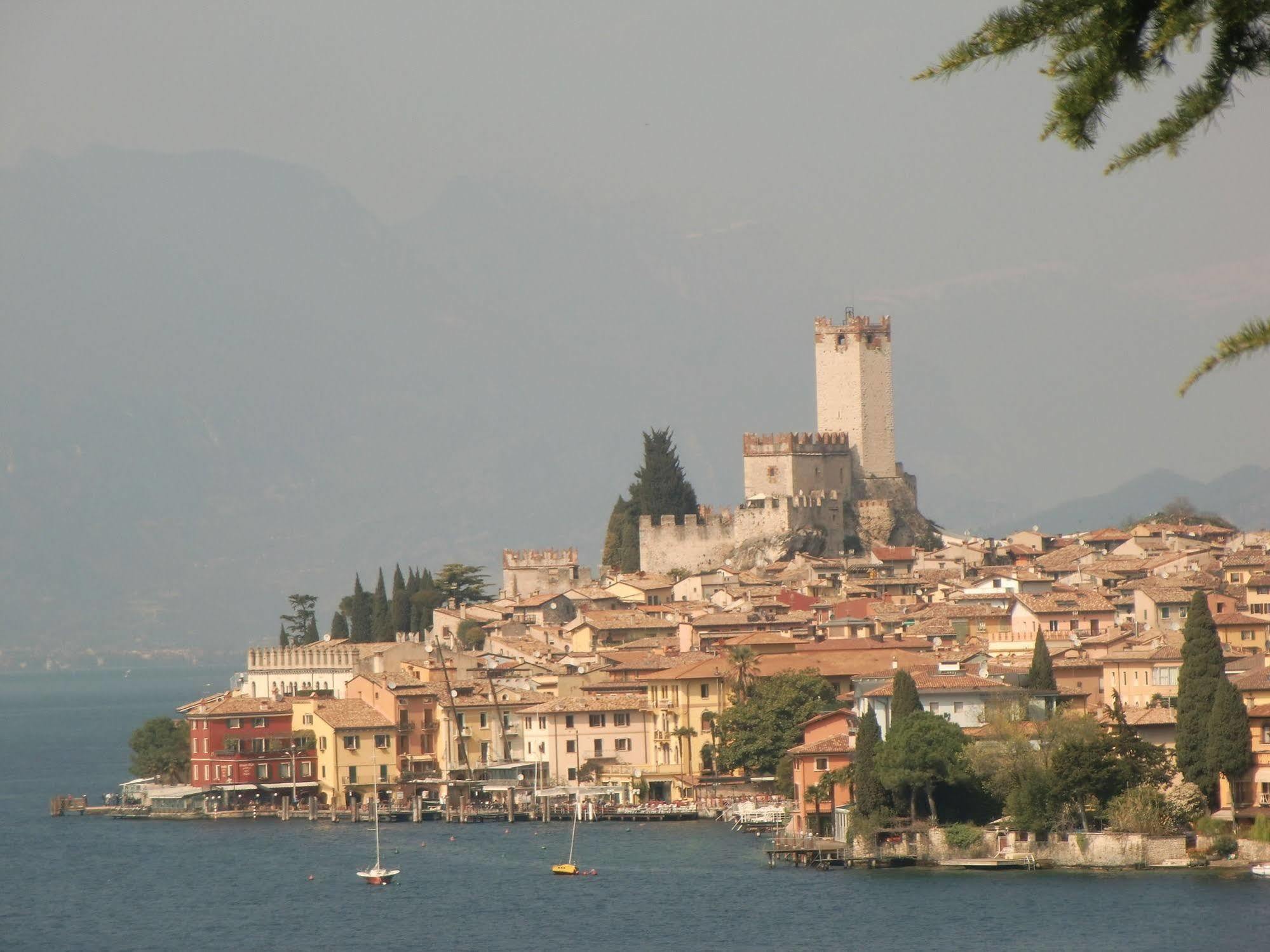 Beach Hotel Du Lac Malcesine Eksteriør billede